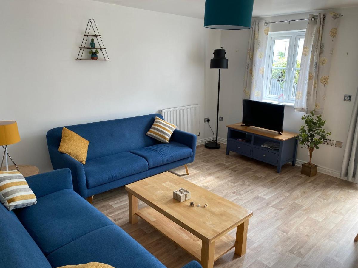 Stylish 3 Bed Home With Allocated Parking For 2 Liskeard Exterior photo